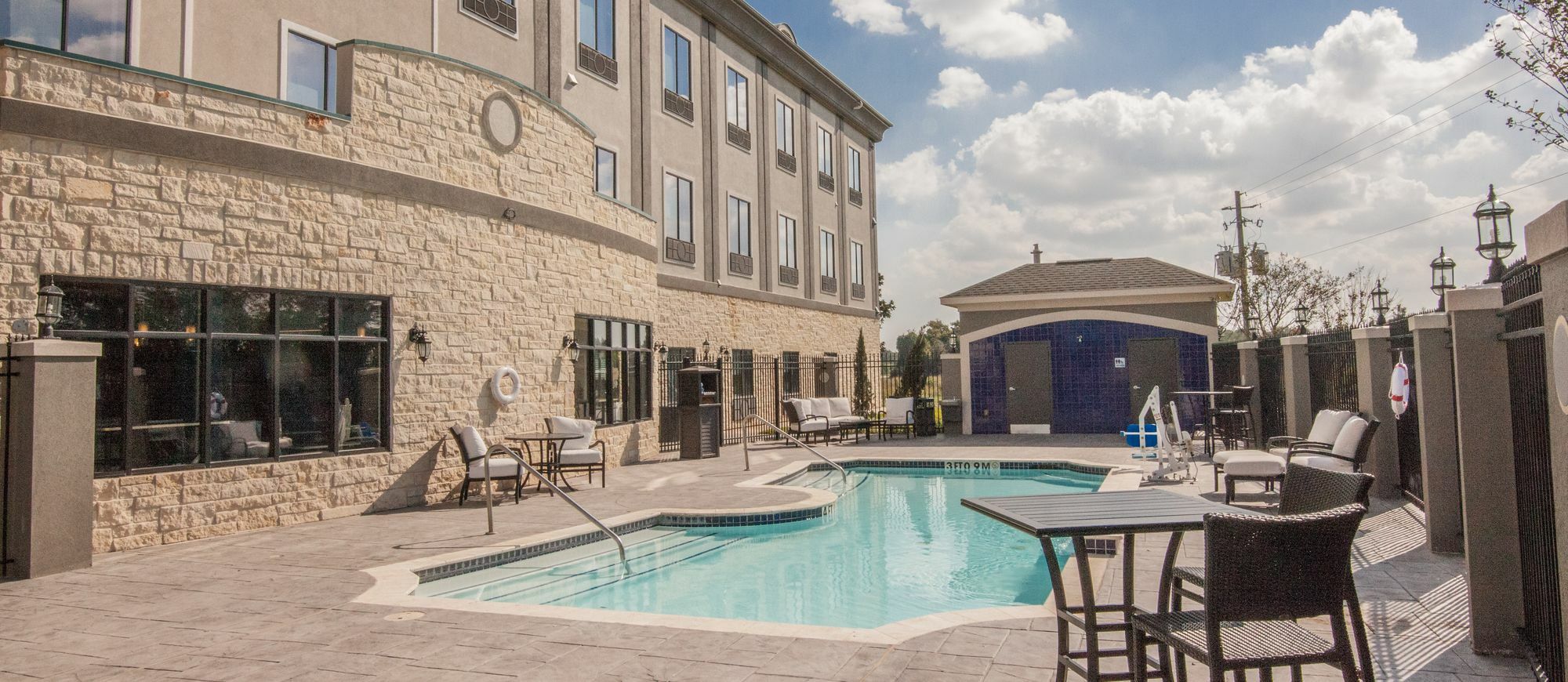 Express Houston-alvin By Ihg